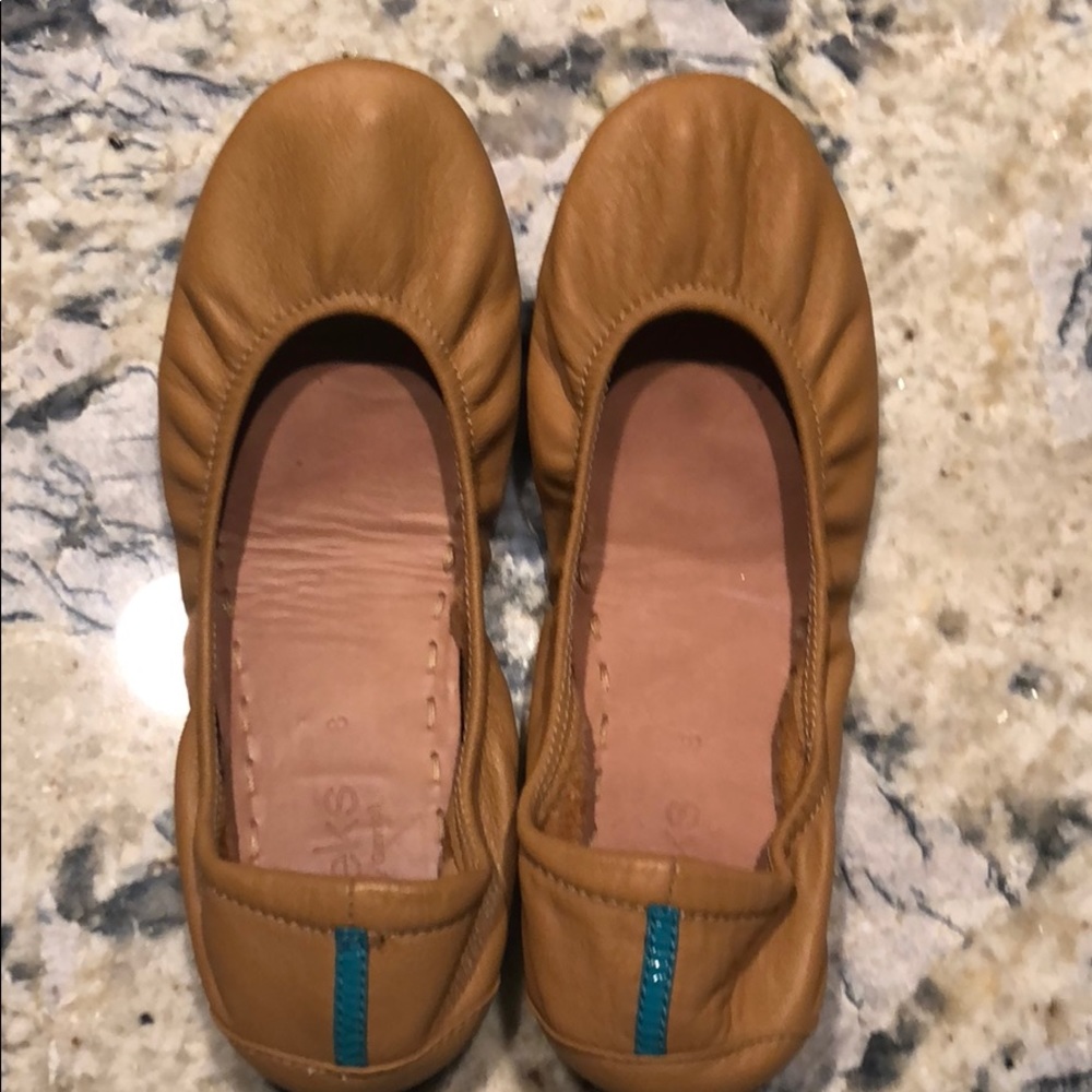 Camel colored size 8 Tieks without box